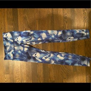 Lululemon blue leggings